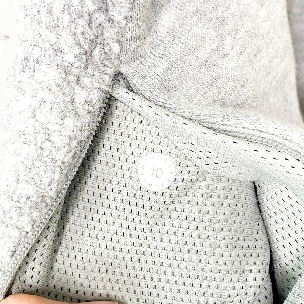 ❤️SOLD❤️Lululemon Stand Out Sherpa Jacket Light - Picture 8 of 8